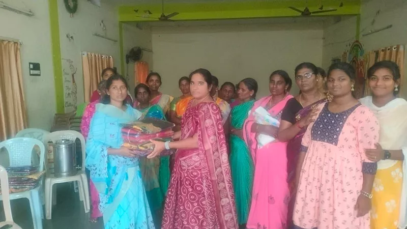 Clothes Distribution