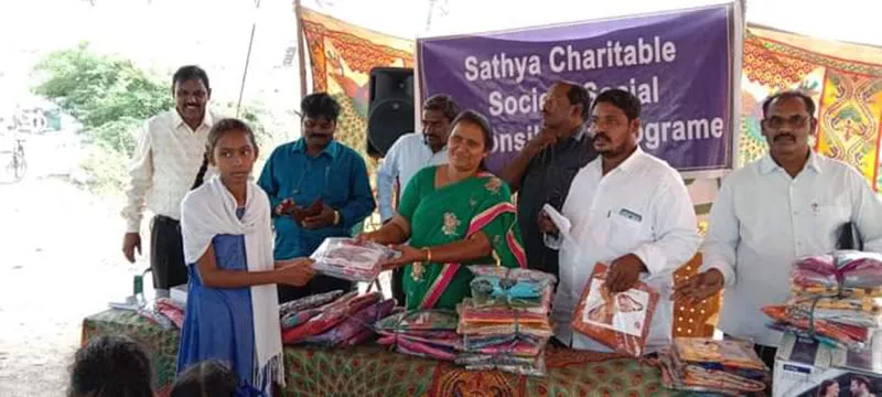 Clothes Distribution